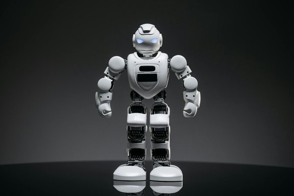 Unlock your brand's potential with a fashion ecommerce agency